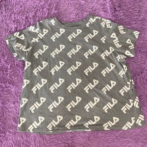 CUTE FILA GRAY T SHIRT PERFECT OVERSIZED SHIRT